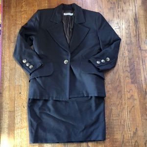 Yves Saint Laurent skirt suit vintage lux!